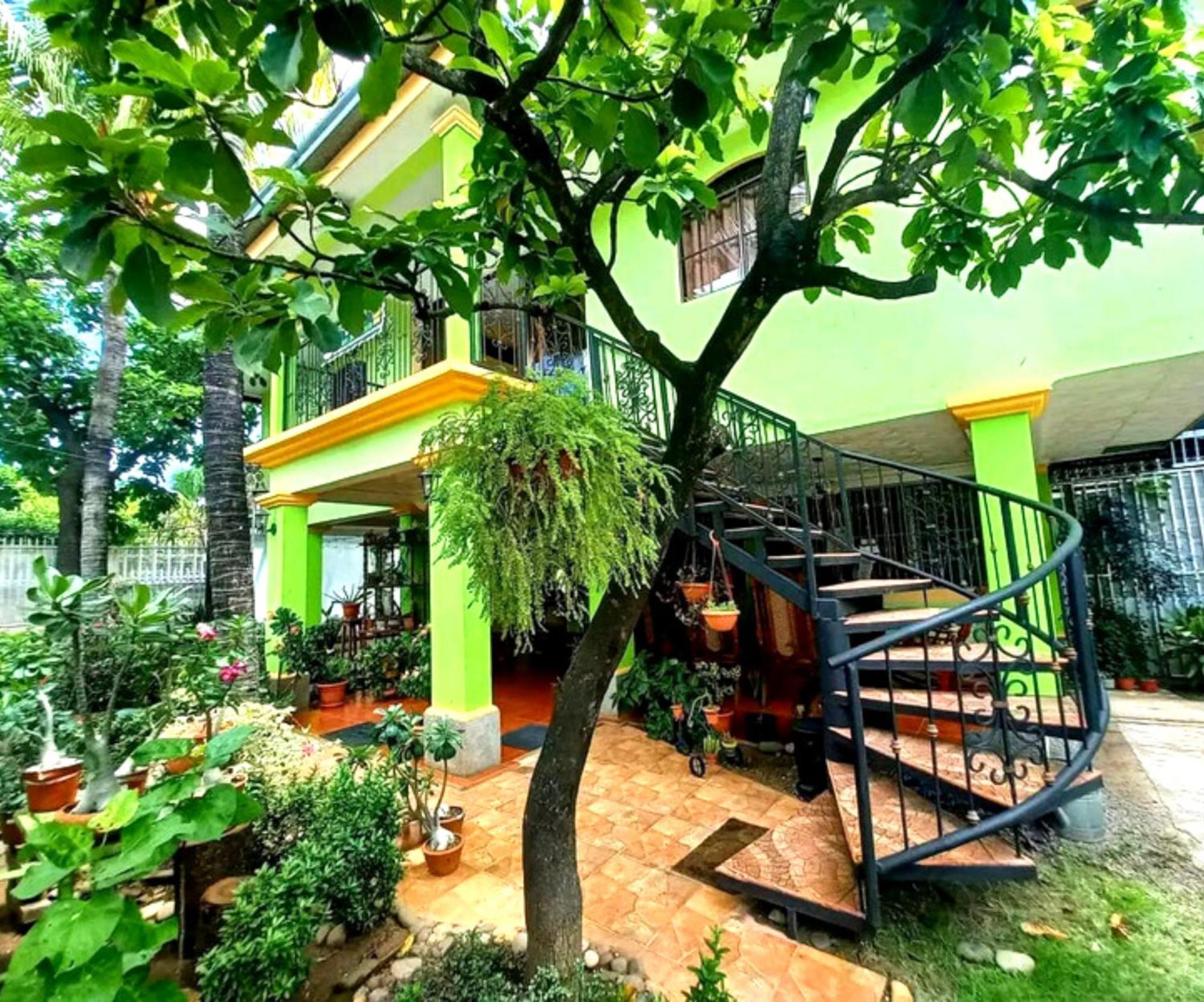 לאון Hostal San Antonio מראה חיצוני תמונה